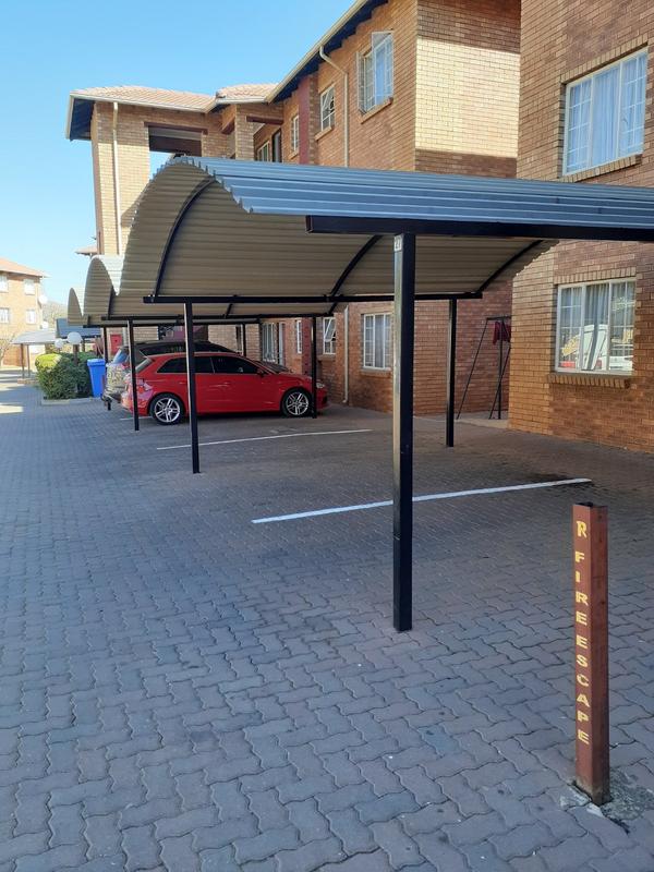 2 Bedroom Property for Sale in Annlin-wes Gauteng