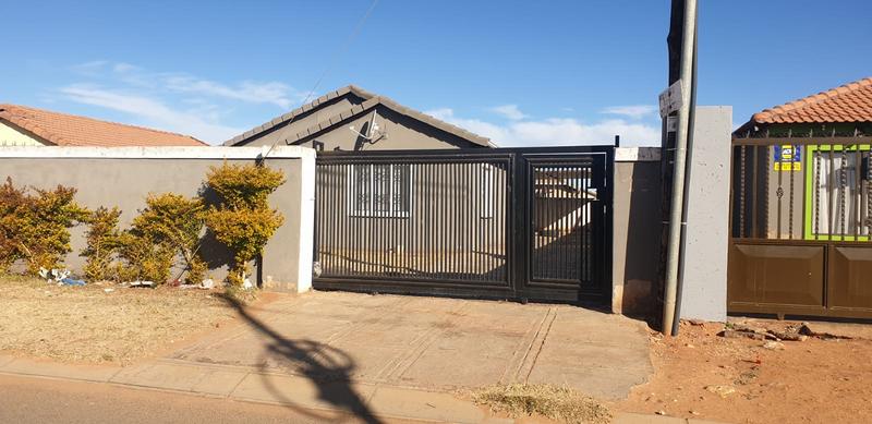 3 Bedroom Property for Sale in Protea Glen Gauteng