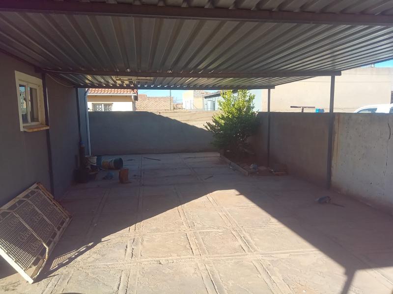 3 Bedroom Property for Sale in Protea Glen Gauteng