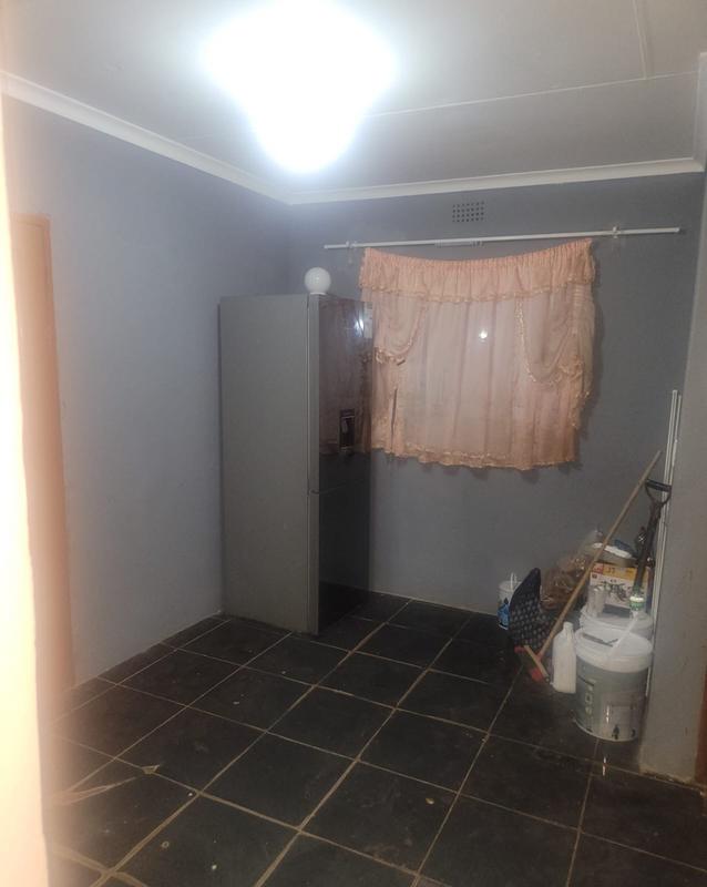 3 Bedroom Property for Sale in Protea Glen Gauteng