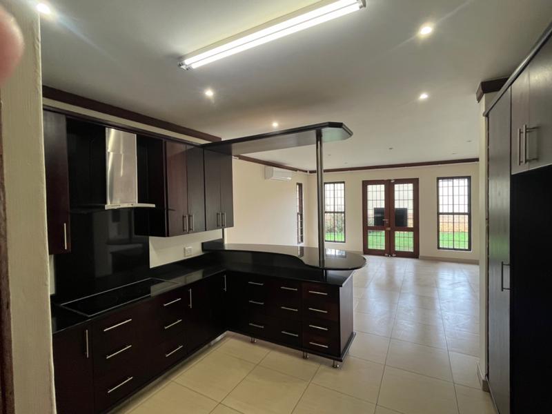 To Let 3 Bedroom Property for Rent in Waterkloof Ridge Gauteng