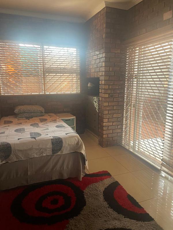 3 Bedroom Property for Sale in Laudium Gauteng