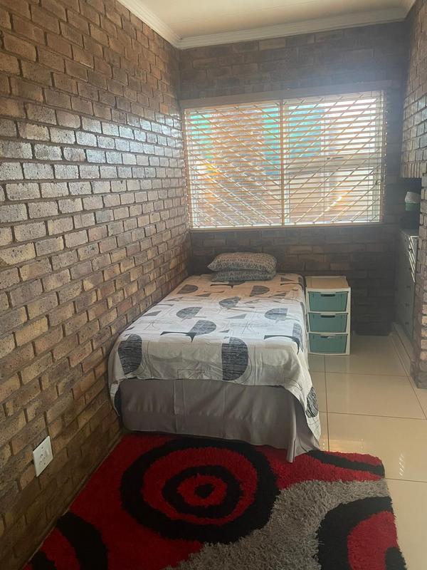 3 Bedroom Property for Sale in Laudium Gauteng