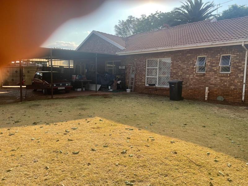 3 Bedroom Property for Sale in Laudium Gauteng