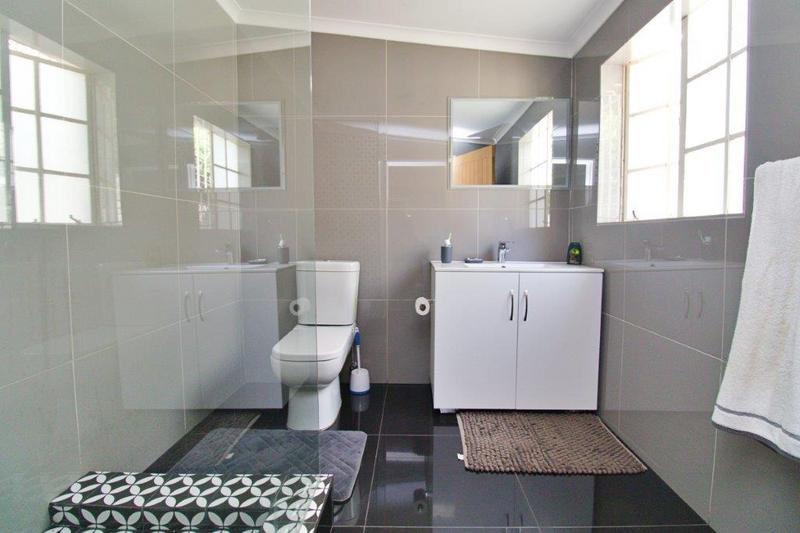 2 Bedroom Property for Sale in Observatory Gauteng