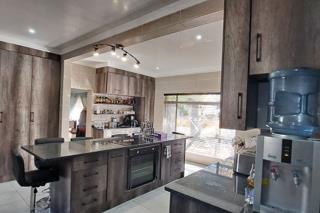 0 Bedroom Property for Sale in Sonland Park Gauteng