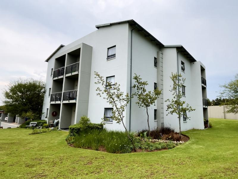 1 Bedroom Property for Sale in North Riding Gauteng