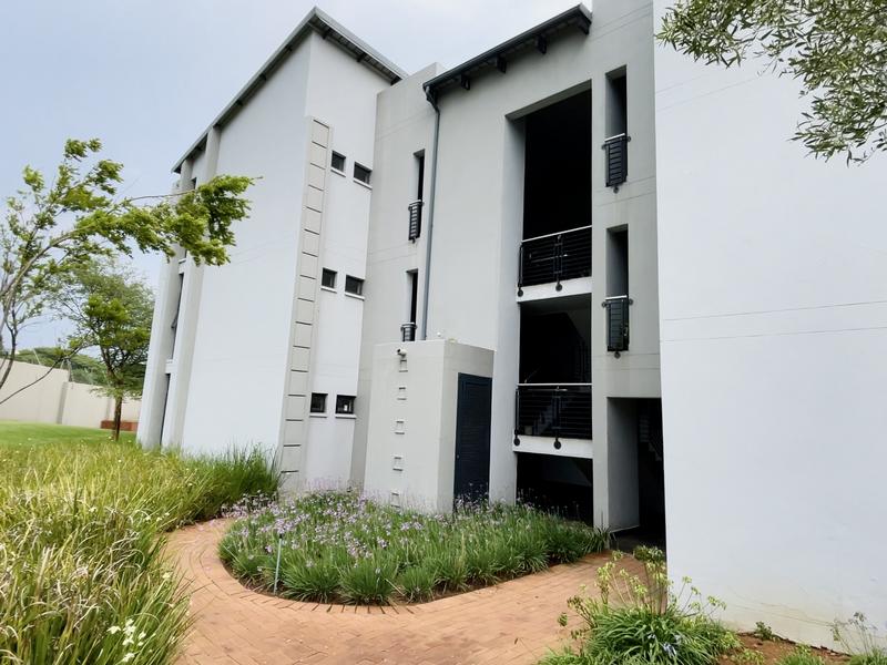 1 Bedroom Property for Sale in North Riding Gauteng