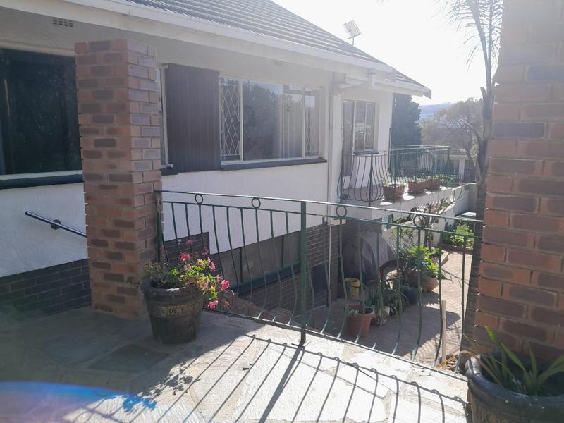 3 Bedroom Property for Sale in Glenanda Gauteng