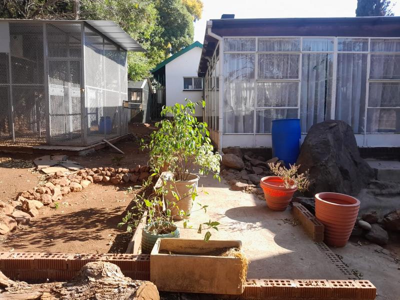 3 Bedroom Property for Sale in Glenanda Gauteng