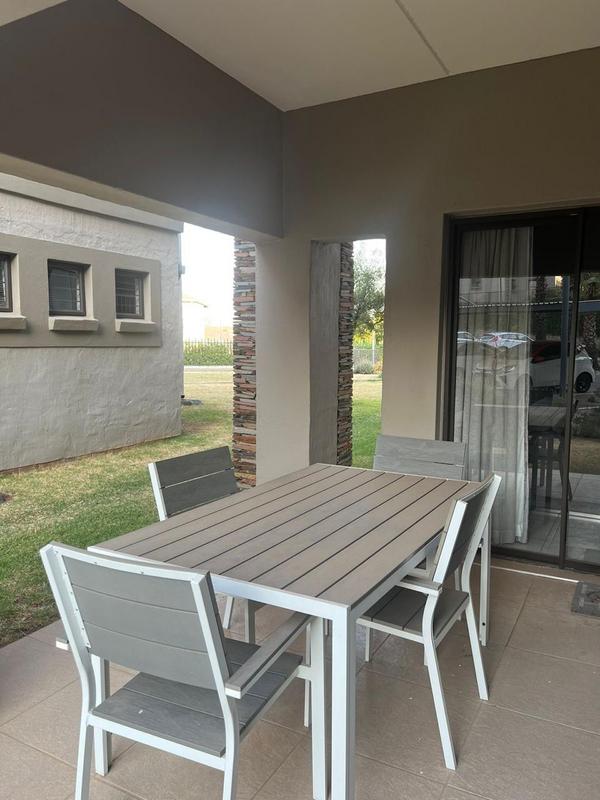 2 Bedroom Property for Sale in Victory Park Gauteng