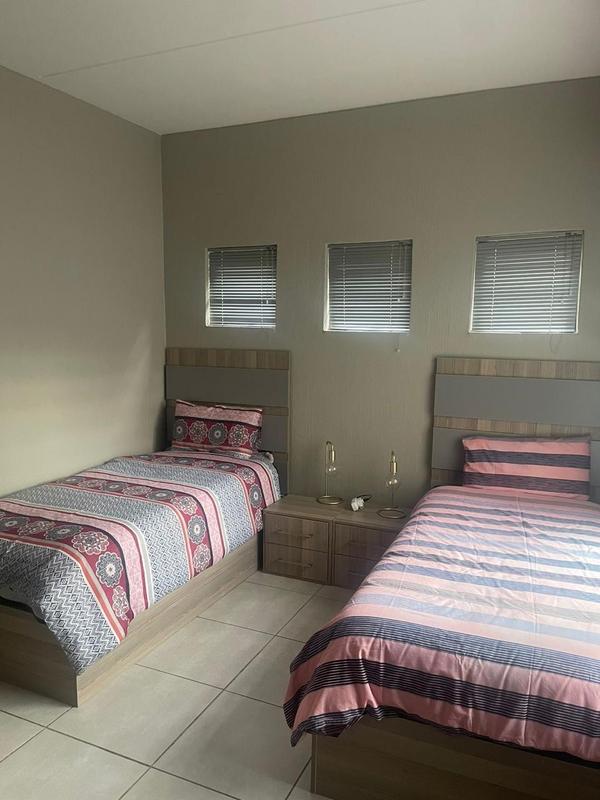 2 Bedroom Property for Sale in Victory Park Gauteng