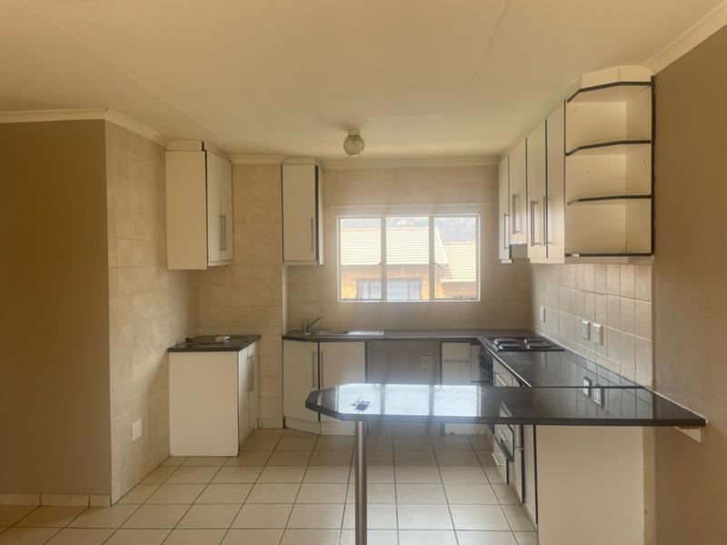 2 Bedroom Property for Sale in Meredale Gauteng