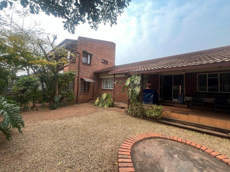 4 Bedroom Property for Sale in Theresa Park Gauteng