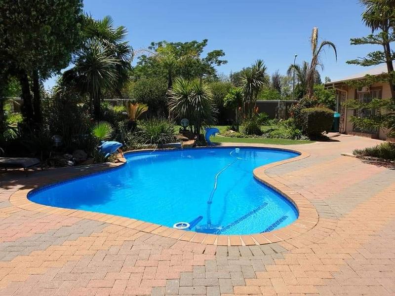 5 Bedroom Property for Sale in Vanderbijlpark SW 5 Gauteng