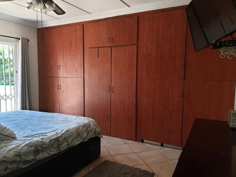 5 Bedroom Property for Sale in Vanderbijlpark SW 5 Gauteng