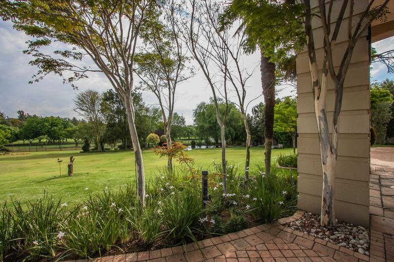 5 Bedroom Property for Sale in Beaulieu Gauteng