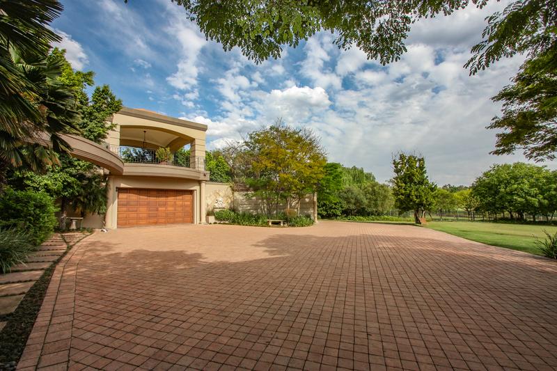 5 Bedroom Property for Sale in Beaulieu Gauteng