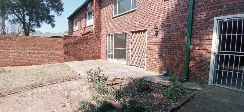 4 Bedroom Property for Sale in Villieria Gauteng