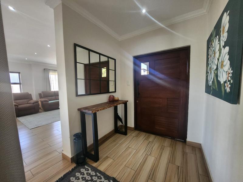 3 Bedroom Property for Sale in Raslouw Glen Gauteng