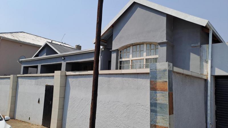 6 Bedroom Property for Sale in Kensington Gauteng