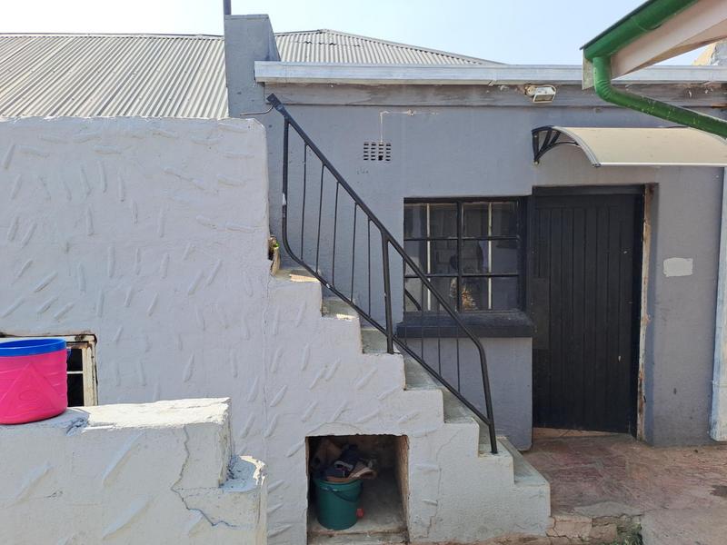 6 Bedroom Property for Sale in Kensington Gauteng