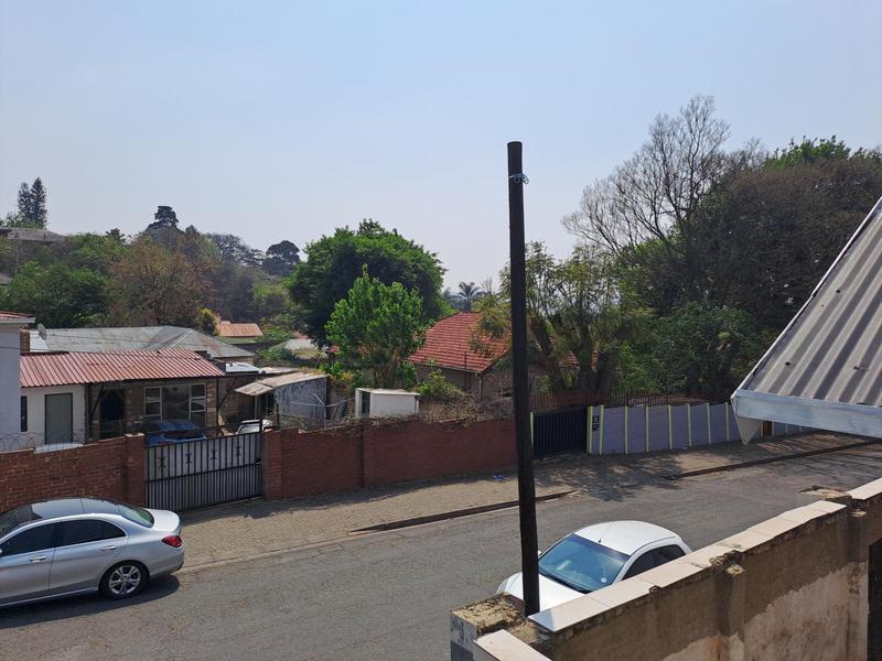 6 Bedroom Property for Sale in Kensington Gauteng