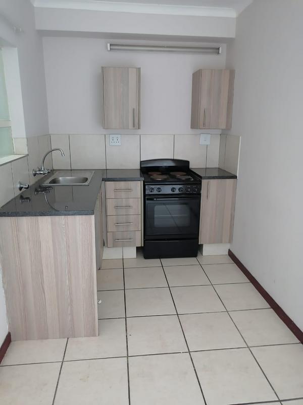 1 Bedroom Property for Sale in Ferndale Gauteng