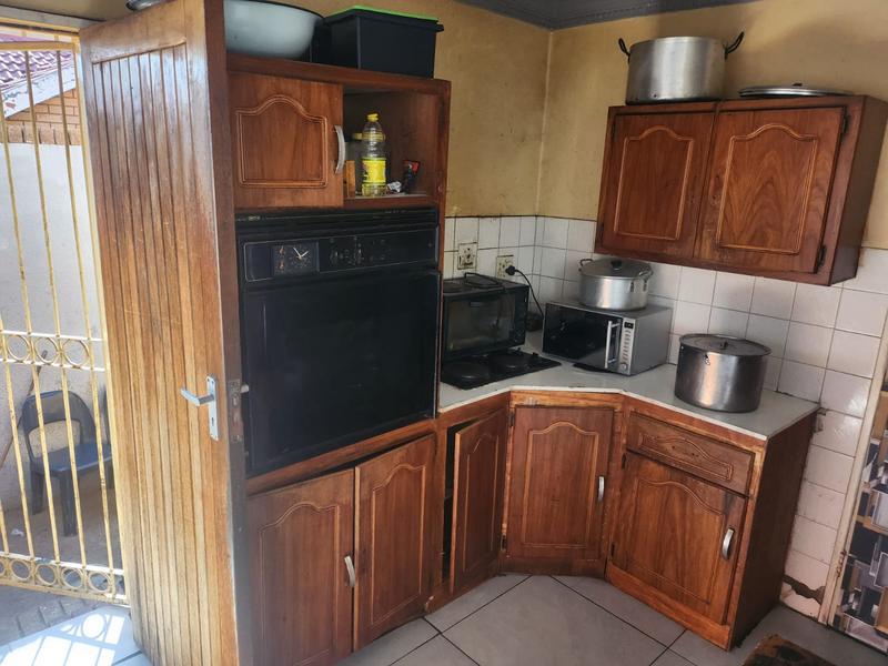 3 Bedroom Property for Sale in Soshanguve Gauteng