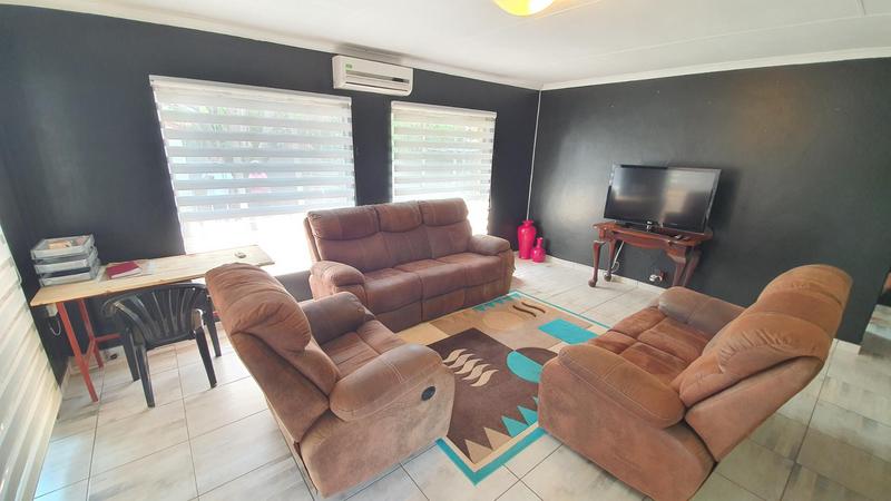 2 Bedroom Property for Sale in Doornpoort Gauteng