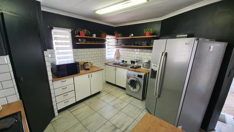 2 Bedroom Property for Sale in Doornpoort Gauteng