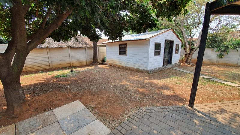 2 Bedroom Property for Sale in Doornpoort Gauteng