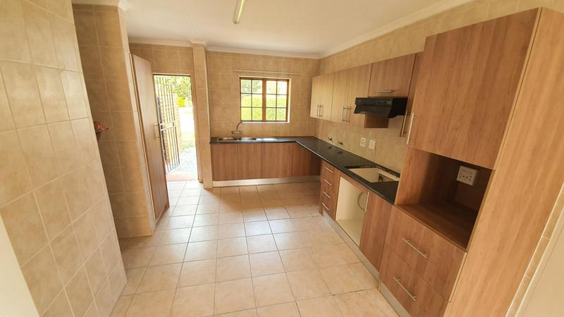 2 Bedroom Property for Sale in Montana Tuine Gauteng