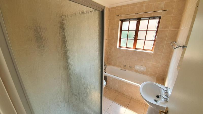 2 Bedroom Property for Sale in Montana Tuine Gauteng