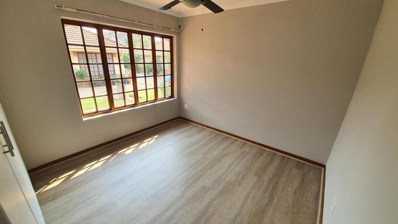 2 Bedroom Property for Sale in Montana Tuine Gauteng