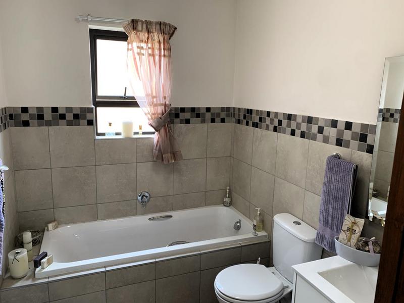 2 Bedroom Property for Sale in Beyers Park Gauteng