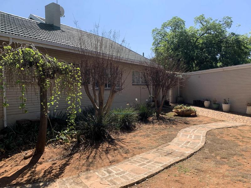 3 Bedroom Property for Sale in Parkdene Gauteng