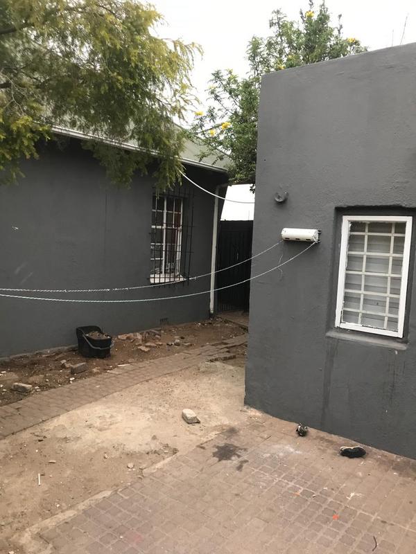 To Let 2 Bedroom Property for Rent in Kensington Gauteng