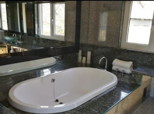 3 Bedroom Property for Sale in Buccleuch Gauteng