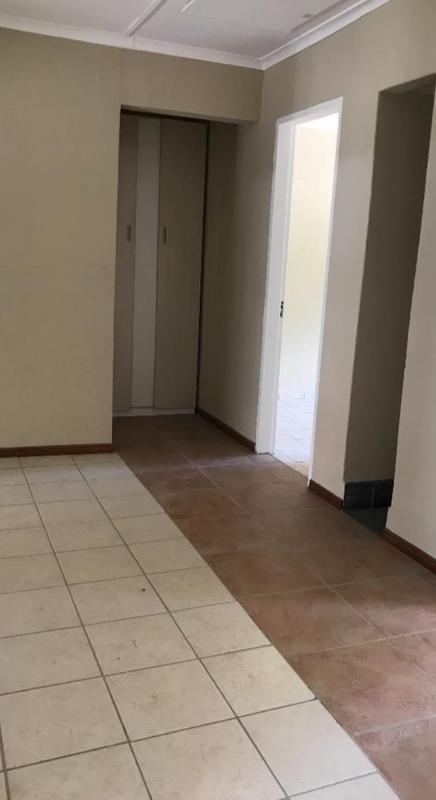 To Let 3 Bedroom Property for Rent in Woodmead Gauteng