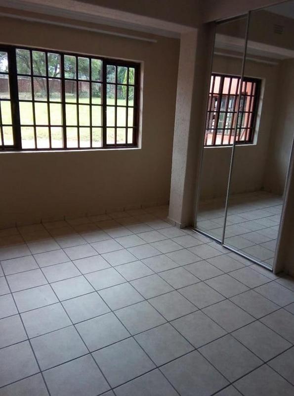 To Let 3 Bedroom Property for Rent in Woodmead Gauteng