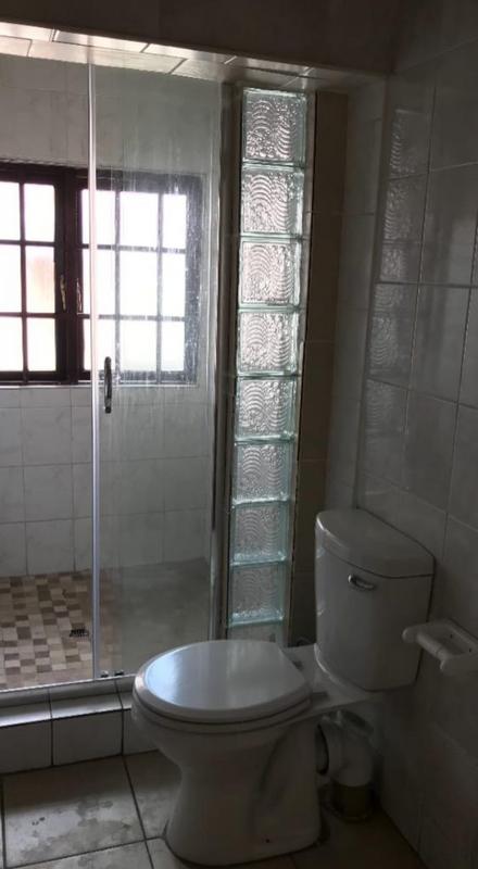 To Let 3 Bedroom Property for Rent in Woodmead Gauteng