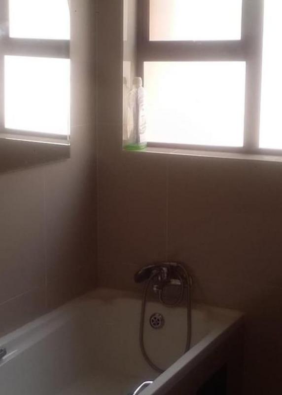 To Let 2 Bedroom Property for Rent in Woodmead Gauteng