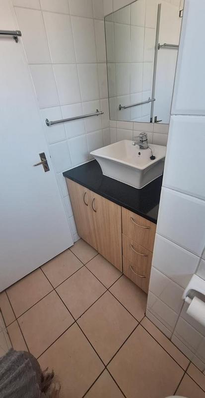 To Let 2 Bedroom Property for Rent in Woodmead Gauteng