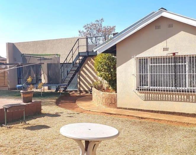 3 Bedroom Property for Sale in Marlands Gauteng