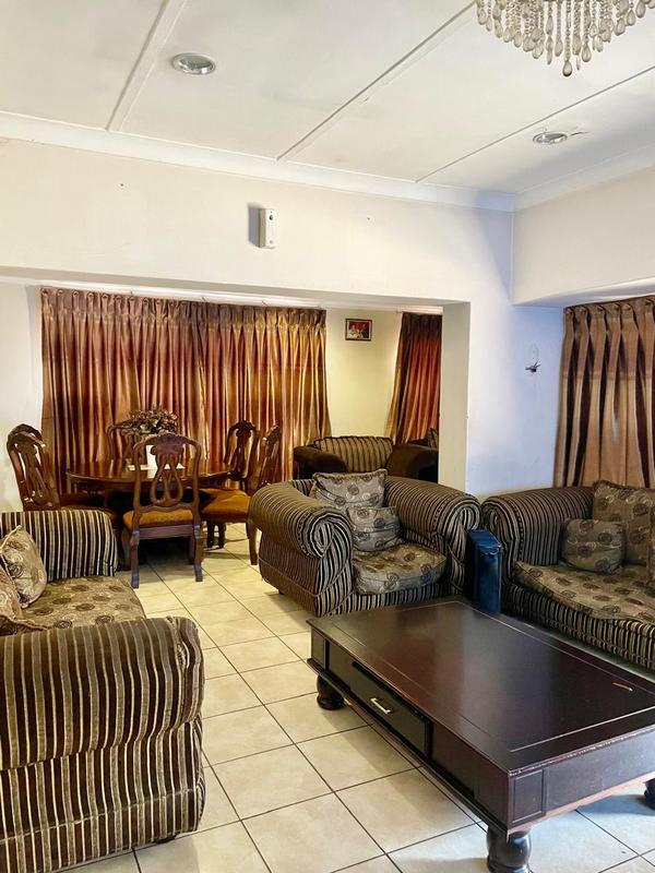 3 Bedroom Property for Sale in Wychwood Gauteng