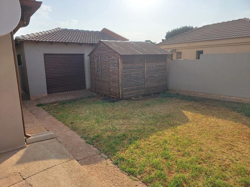 To Let 3 Bedroom Property for Rent in Dawn Park Gauteng