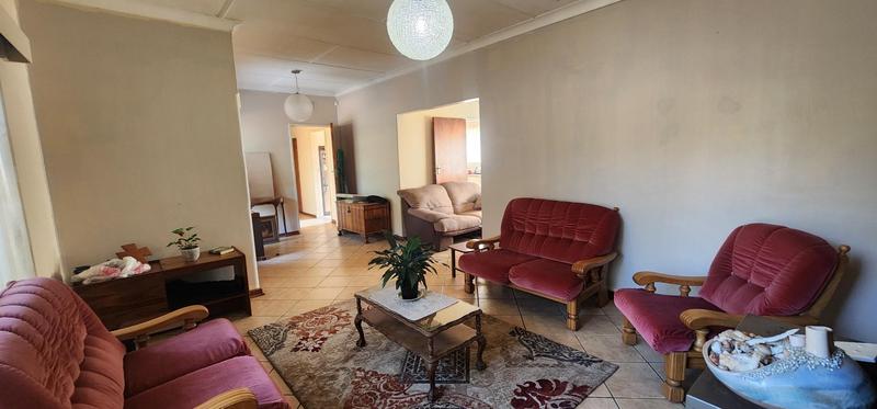 3 Bedroom Property for Sale in Cinderella Gauteng