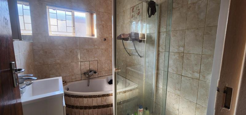 3 Bedroom Property for Sale in Cinderella Gauteng