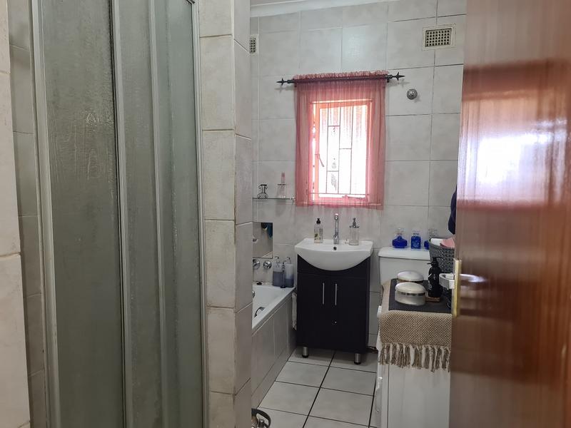 3 Bedroom Property for Sale in Vanderbijlpark CW 3 Gauteng